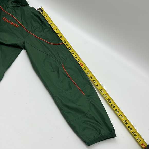 NIKE UNIVERSITY OF MIAMI HURRICANES STORM-FIT MENS SIZE MEDIUM JACKET - Picture 14 of 15